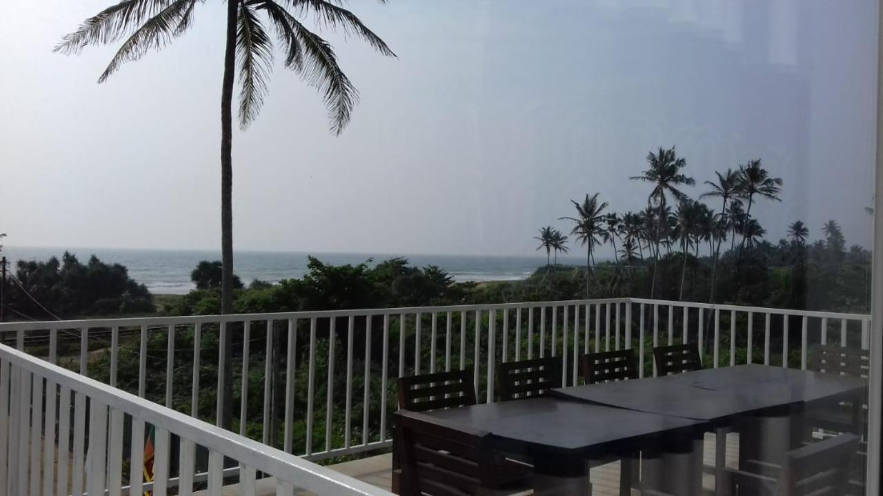 Blue Beach Villa 와두와 외부 사진